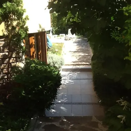 Chernomorska 13 דירה *
